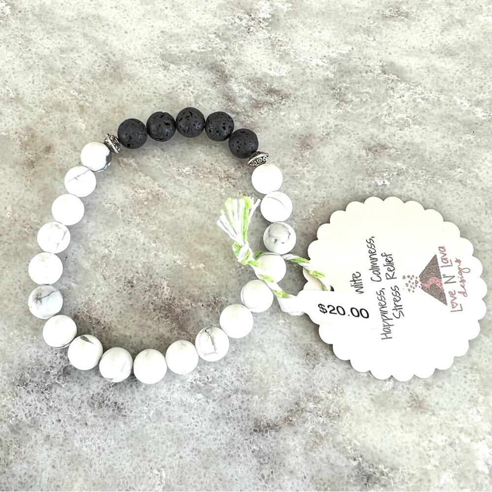 Howlite Lava rock essential oil diffuser stretch bracelet